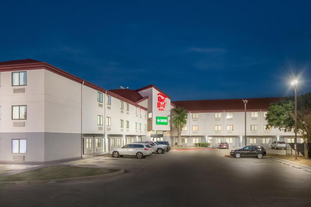 Hometowne Studios By Red Roof San Antonio - Seaworld Northwest المظهر الخارجي الصورة