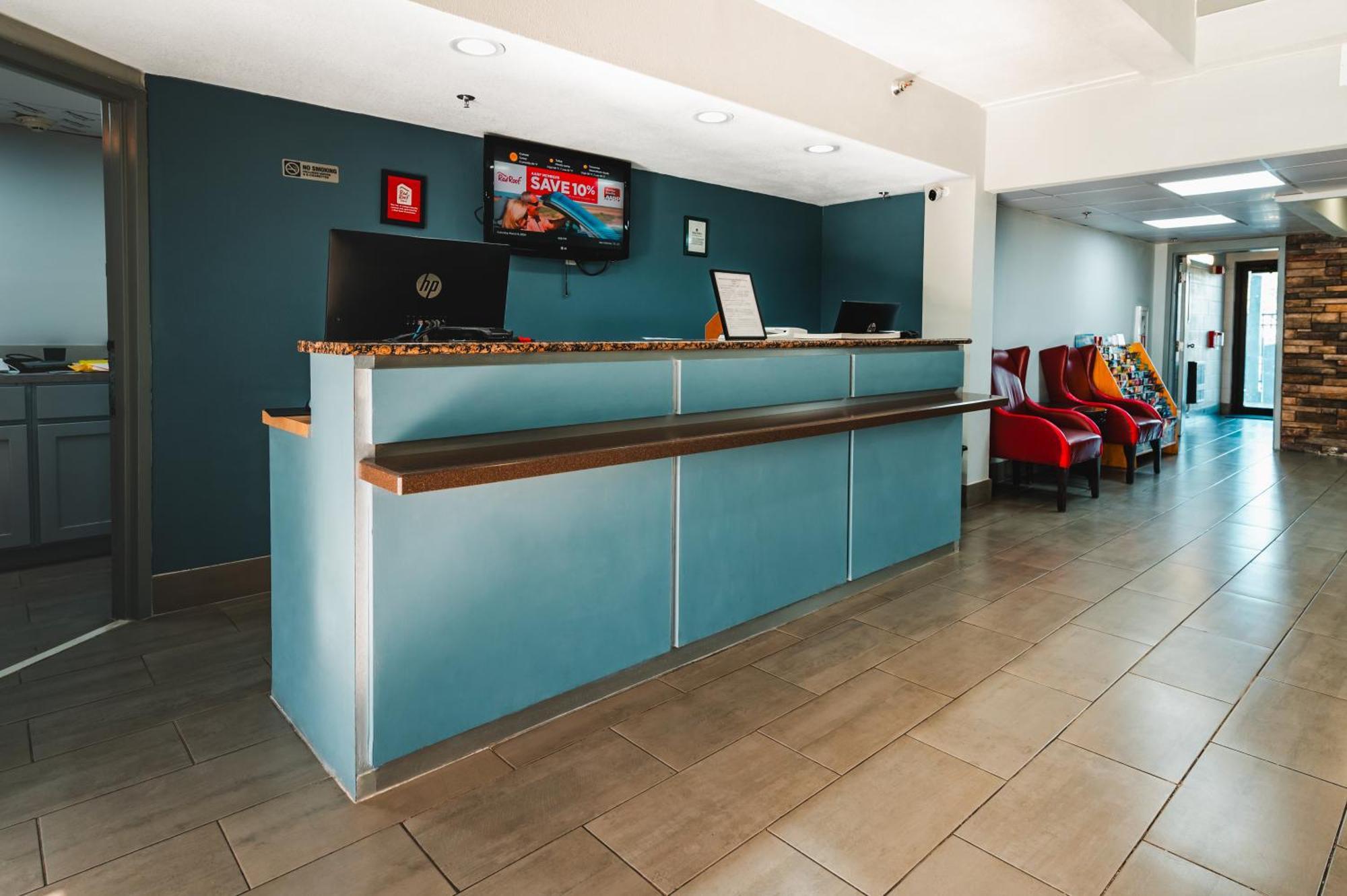 Hometowne Studios By Red Roof San Antonio - Seaworld Northwest المظهر الخارجي الصورة