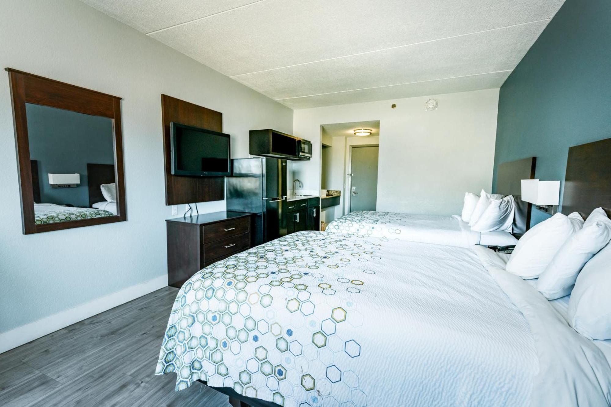Hometowne Studios By Red Roof San Antonio - Seaworld Northwest المظهر الخارجي الصورة